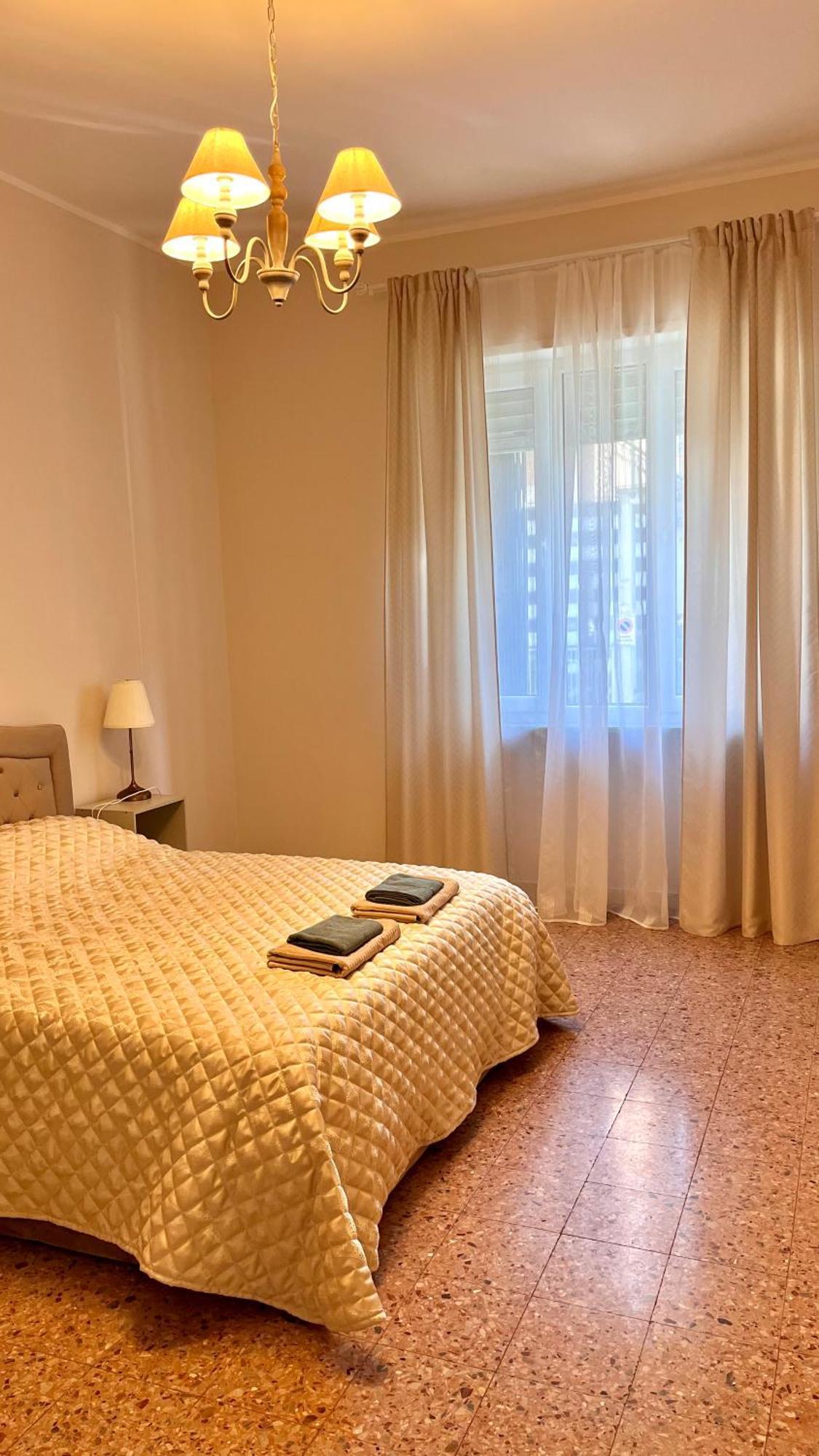 Apartment Moderno Freidour, Metro Rivoli